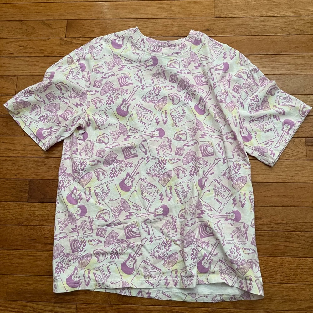Men’s H&M MTV Graphic Shirt
